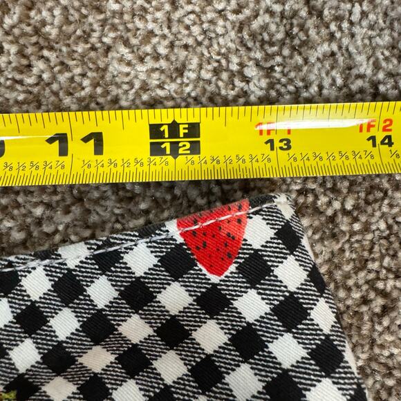 Bagatelle Collection Women's Size 4 High Rise Strawberry Check Shorts 3" Inseam - Picture 6 of 8